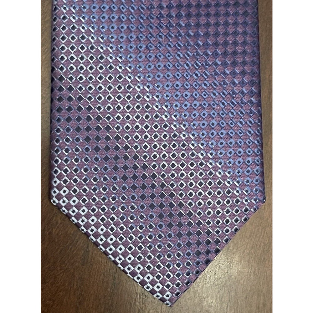 J. Ferrar Blue Purple 100% Polyester Men’s Neck Tie Made In China